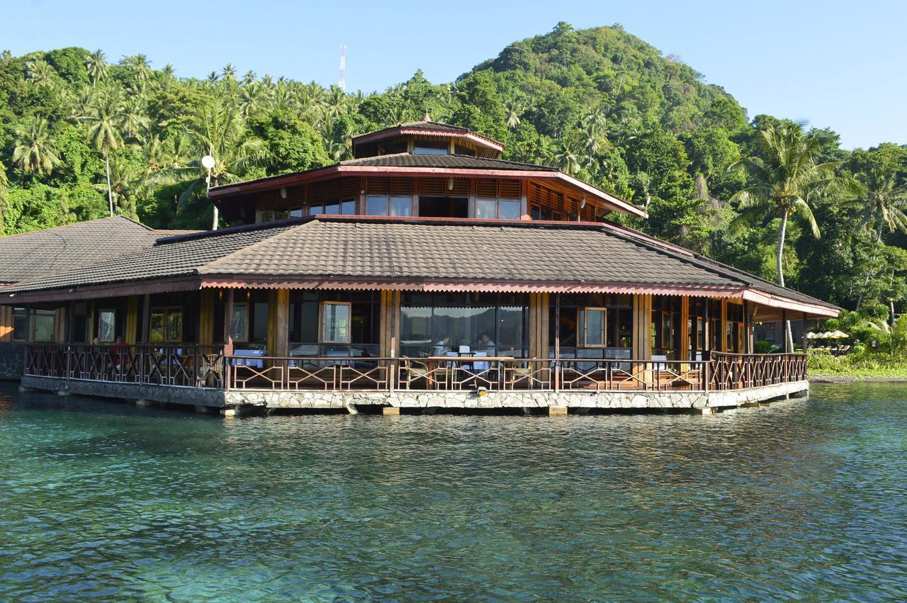 Kungkungan Bay Resort Bitung Екстериор снимка
