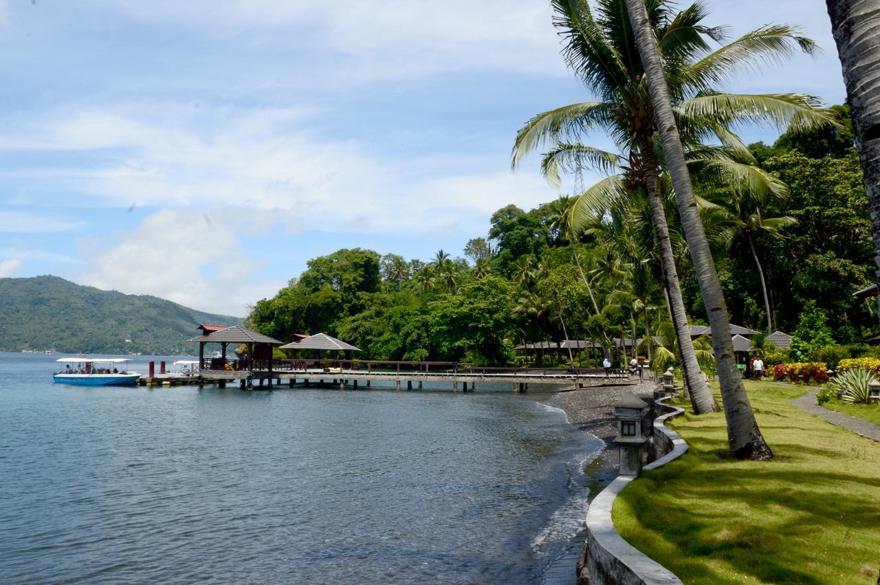 Kungkungan Bay Resort Bitung Екстериор снимка