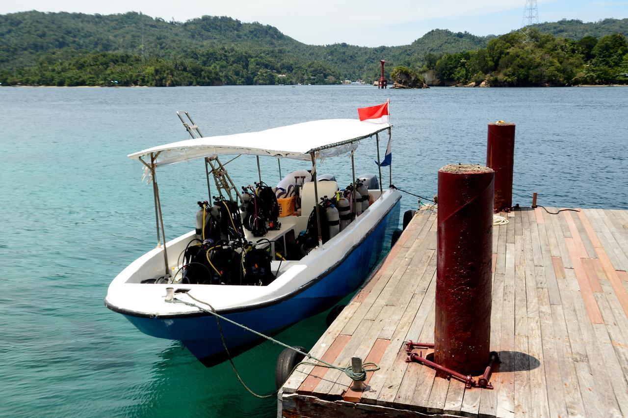 Kungkungan Bay Resort Bitung Екстериор снимка